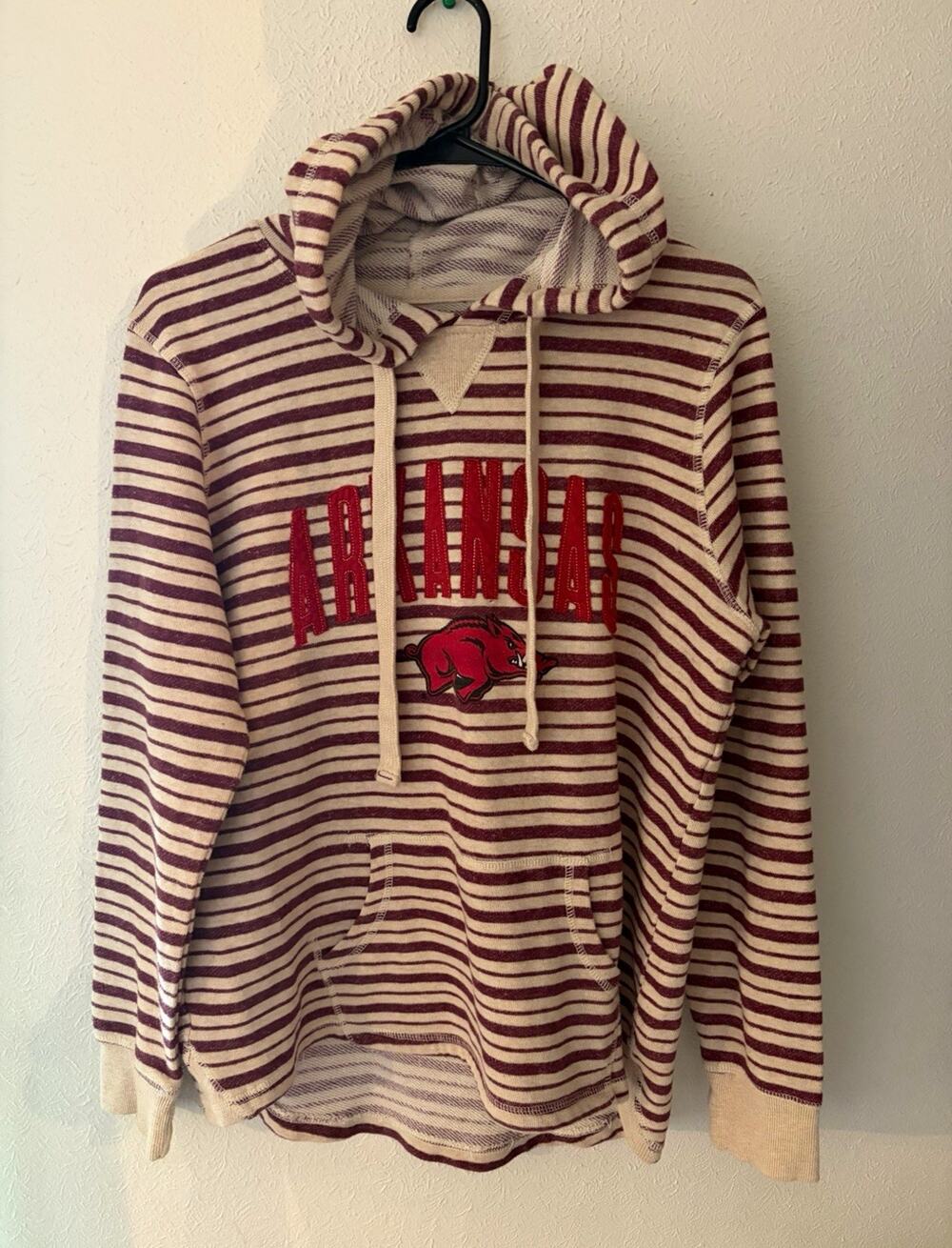 Blue 84 Arkansas Razorbacks Striped Pullover Hoodie Cream/Maroon Size L